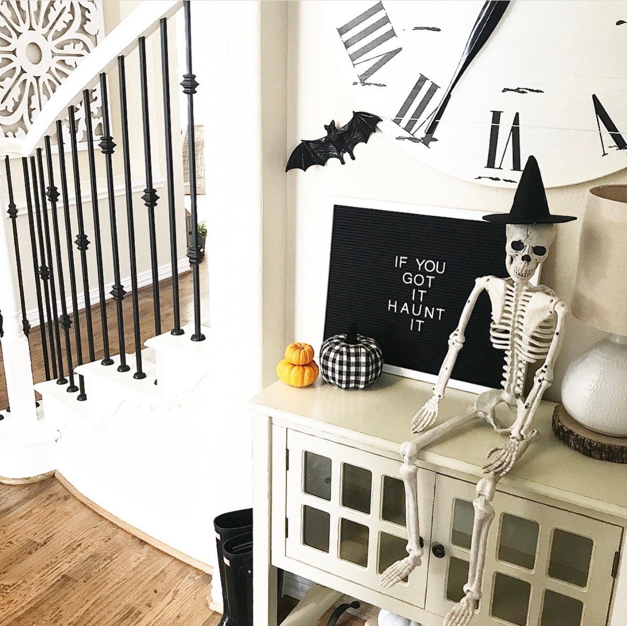 Spooky decor best sale